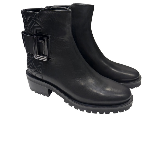Karl Lagerfeld Women’s Boots “VARA” Sz 6 Black Leather Lug Sole Zip Close NIB - Picture 1 of 15